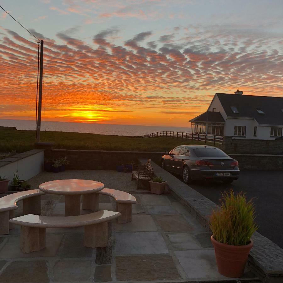 Bed and Breakfast Cois Na Tra Spanish Point Exterior foto